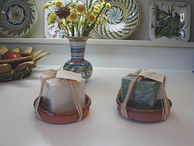 chef's French soap and dish